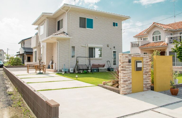夢を叶える戸建ての購入や建築を専門家がサポート | 座間市の不動産なら丁寧な対応のスマートハウス株式会社